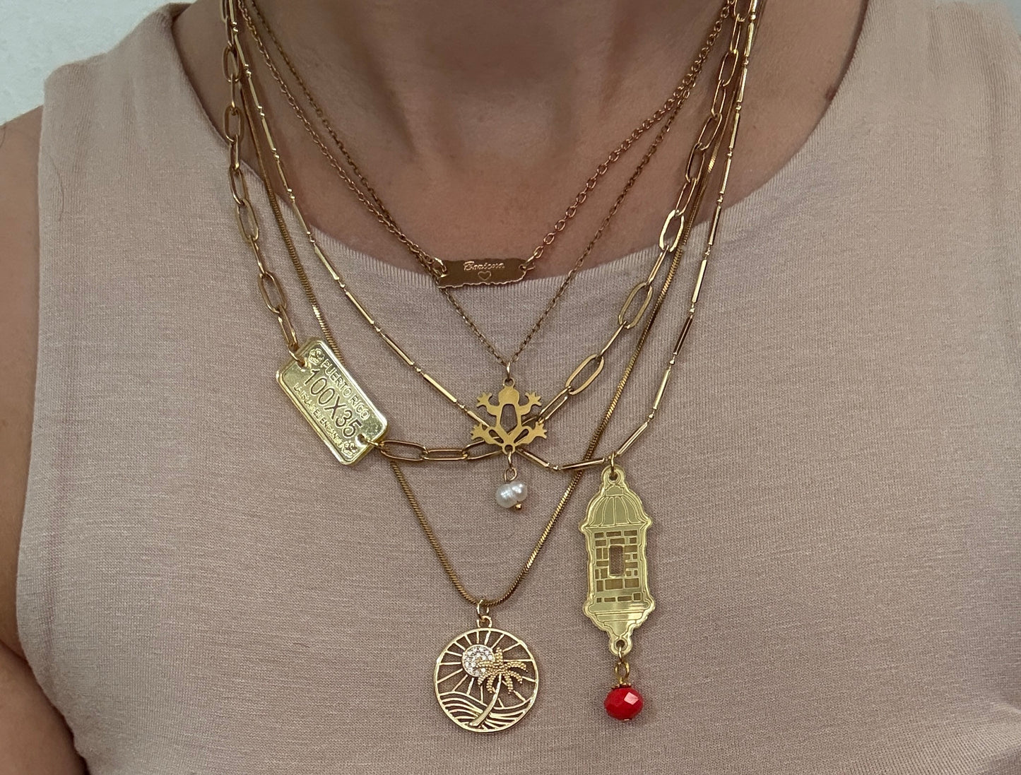Isla Boricua necklace