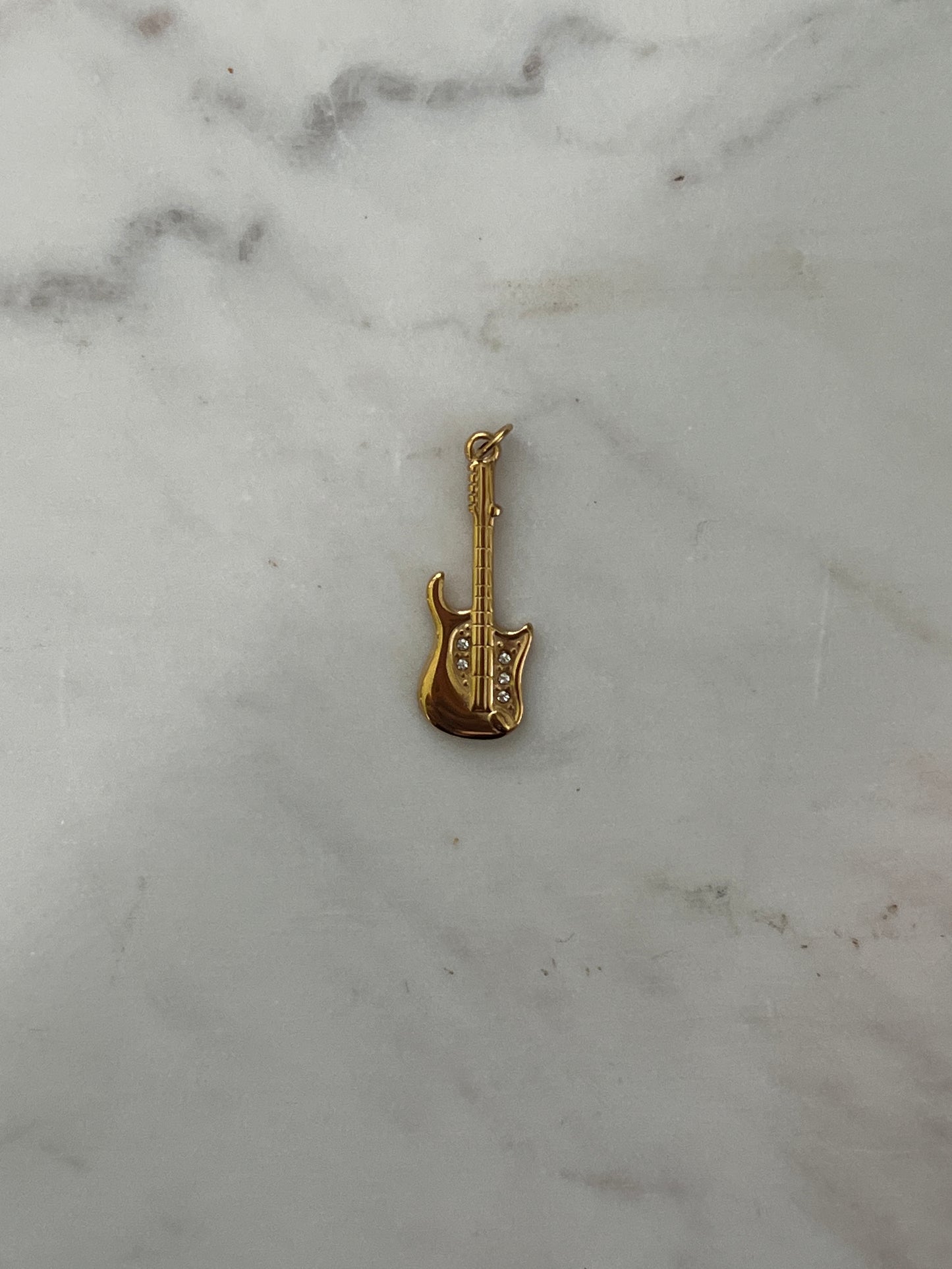 Guitar charm