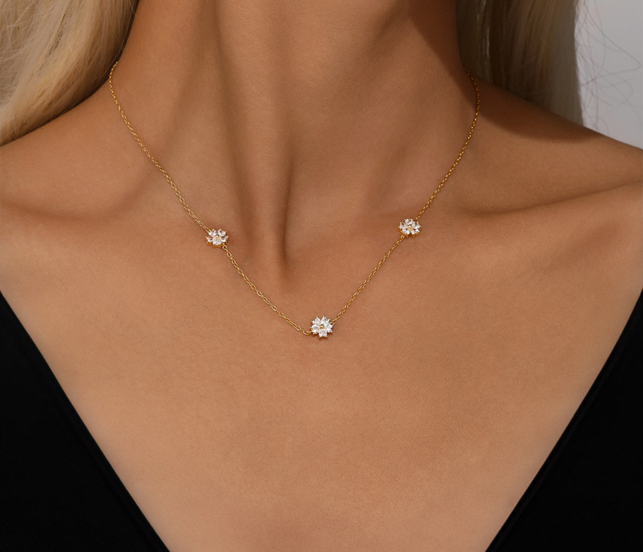 Floritza necklace