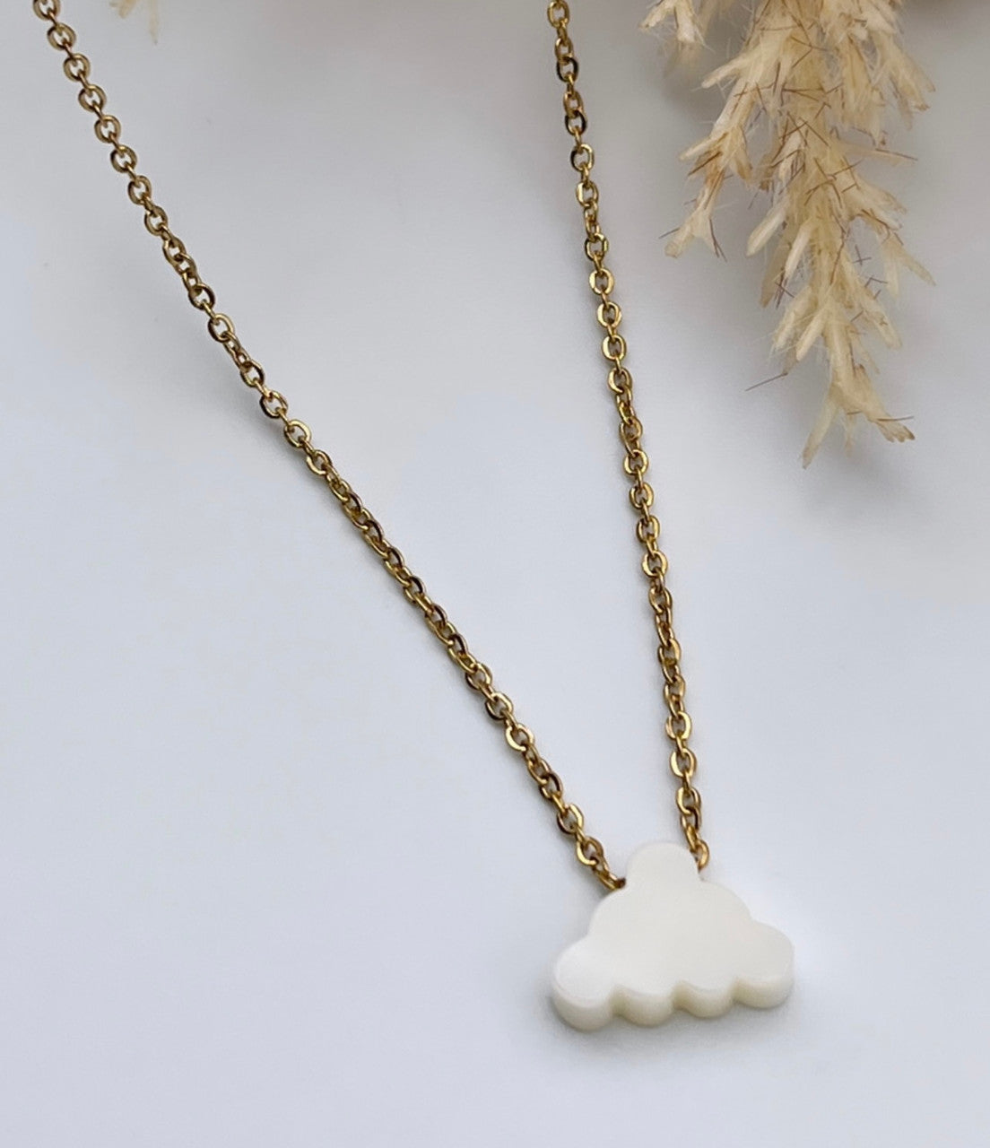 Cloud necklace
