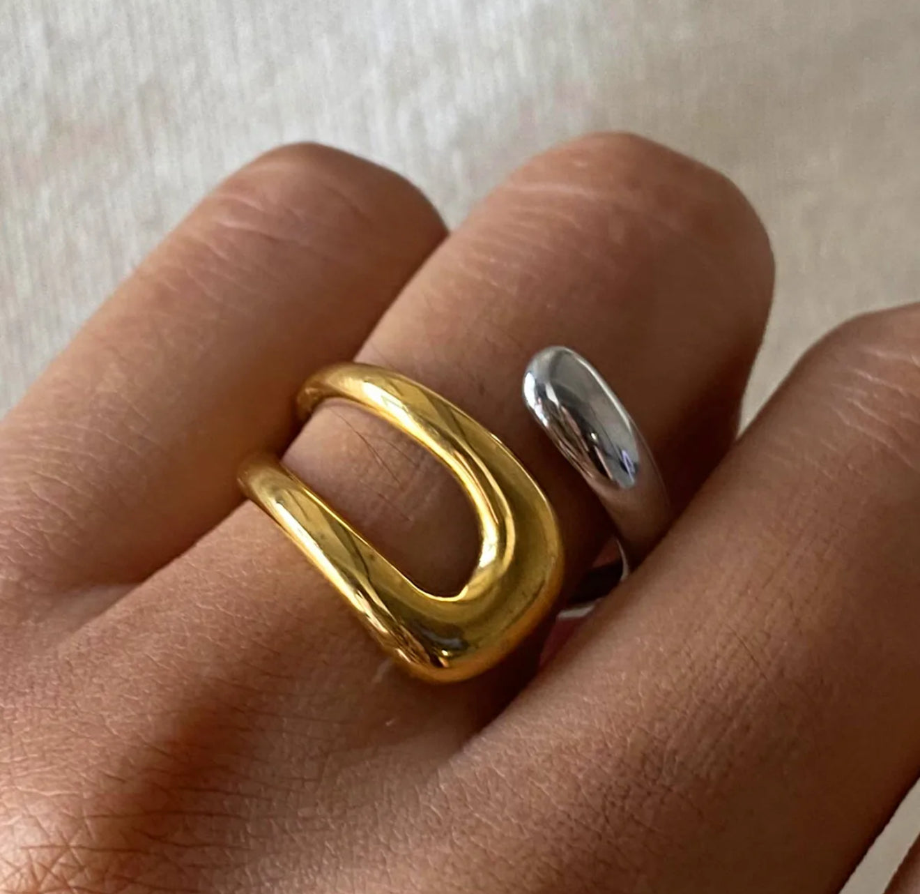 Atianna ring