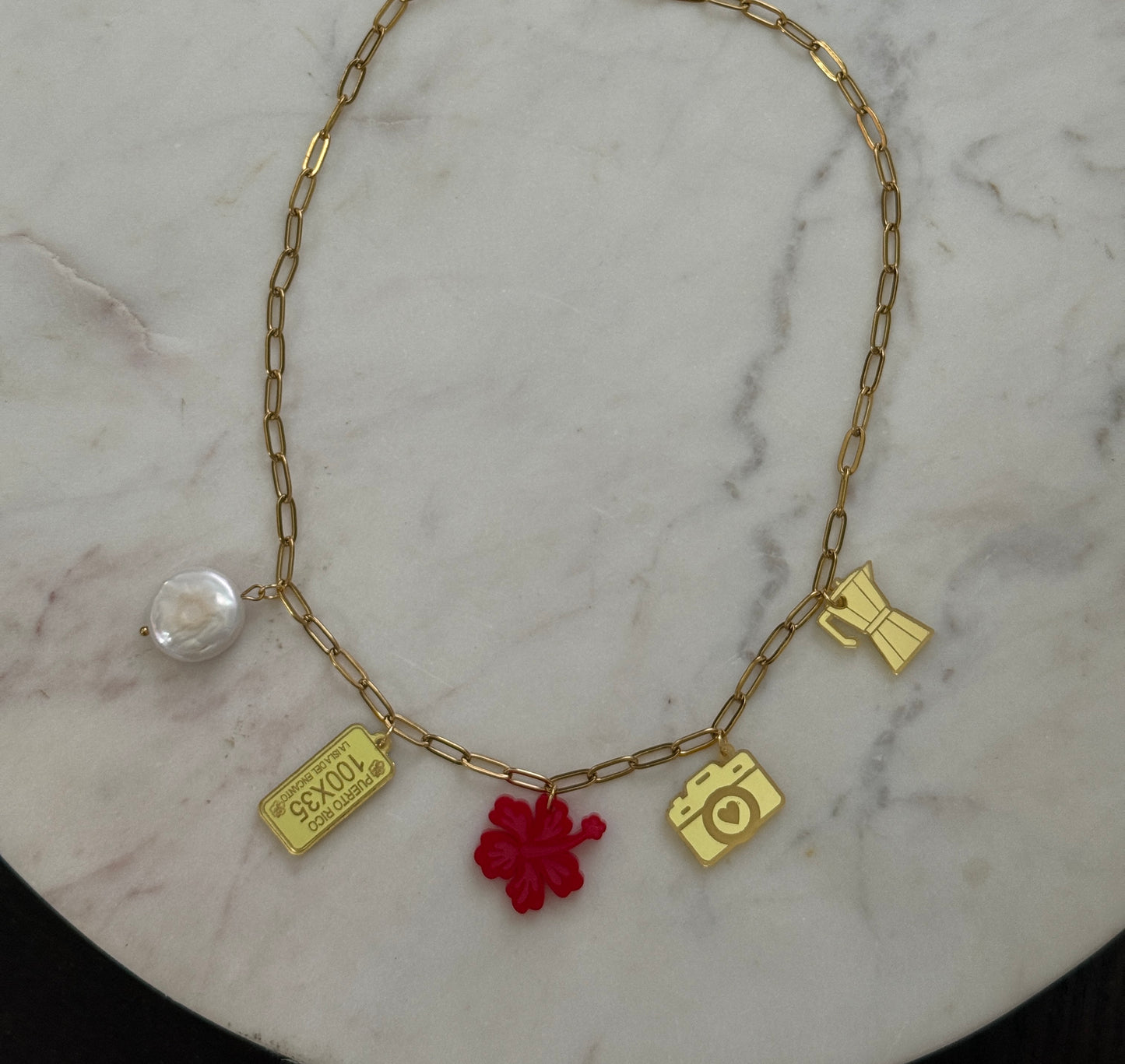 Soy boricua necklace