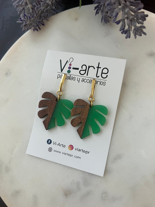Menta leaf earrings
