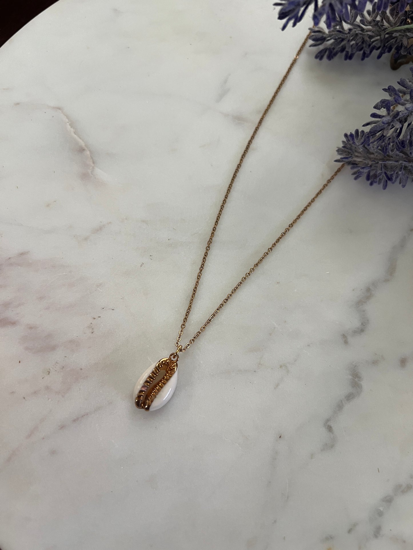 Caracol necklace