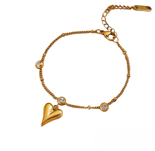 Gold heart bracelet