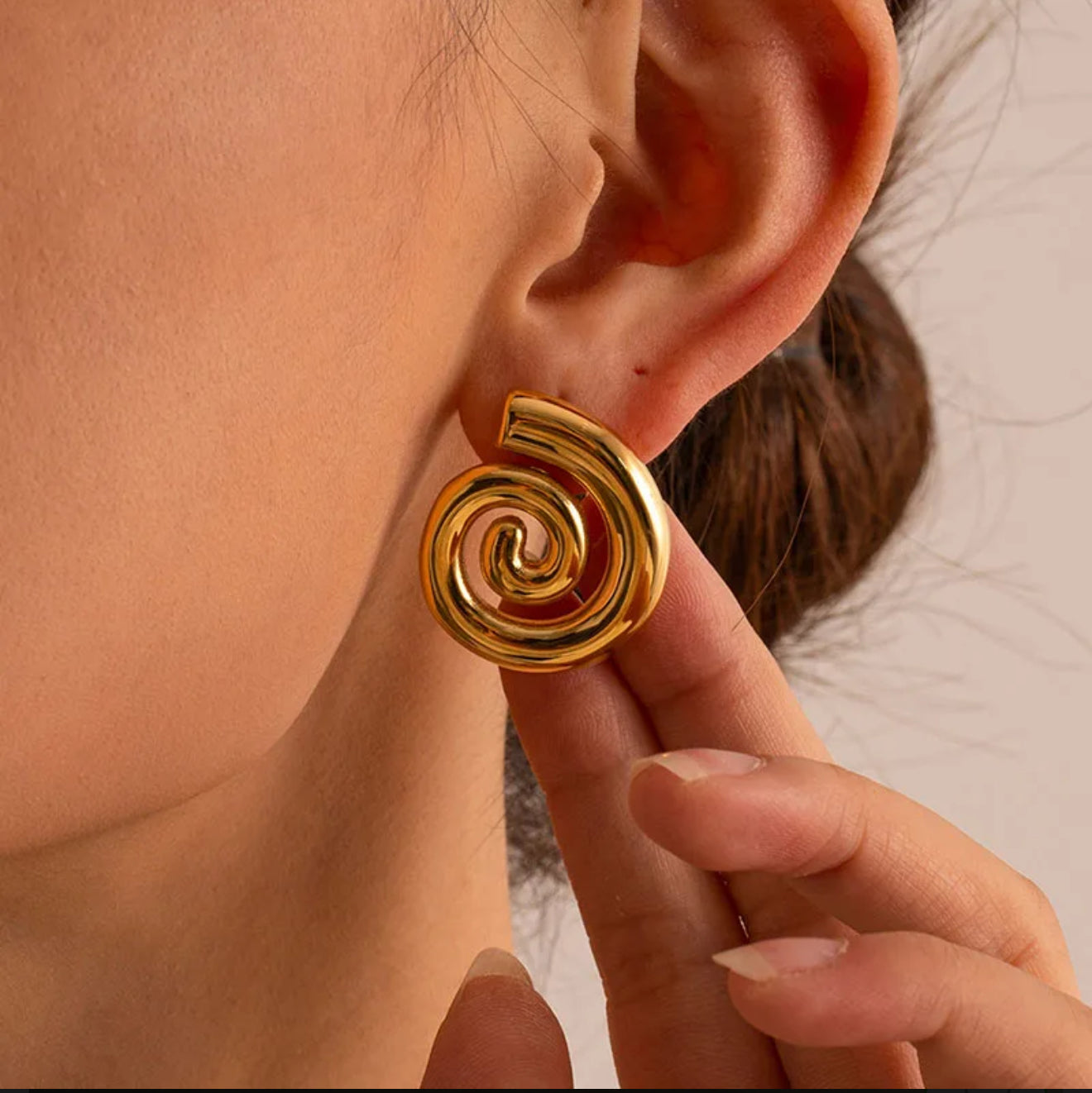 Spiral earrings