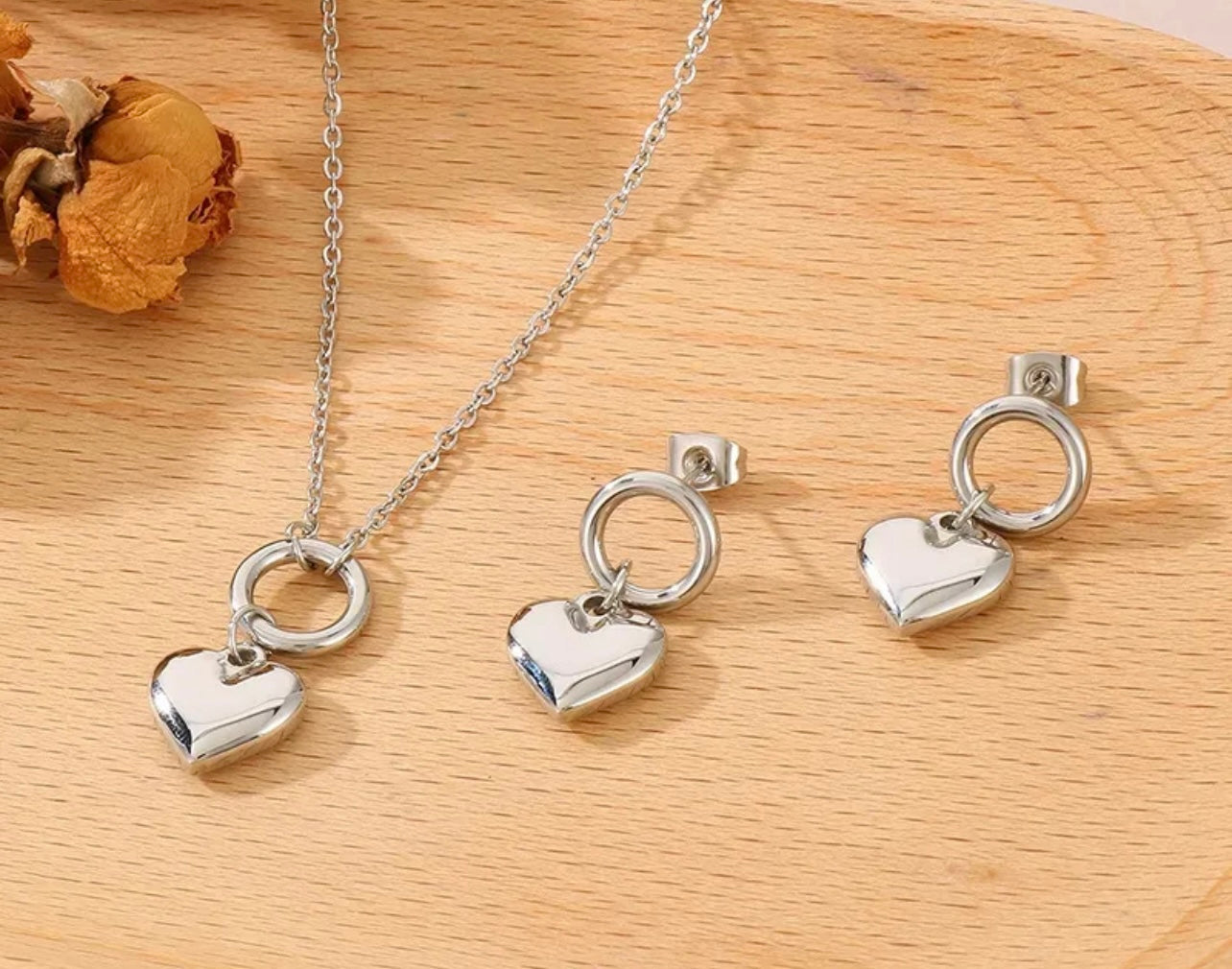 Valentine earrings