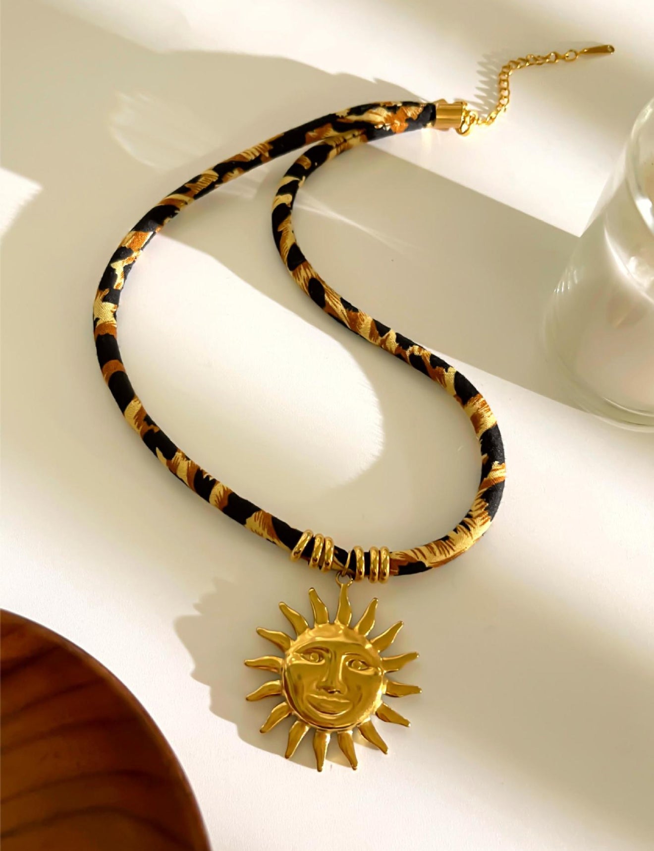 Summer sun leopard necklace
