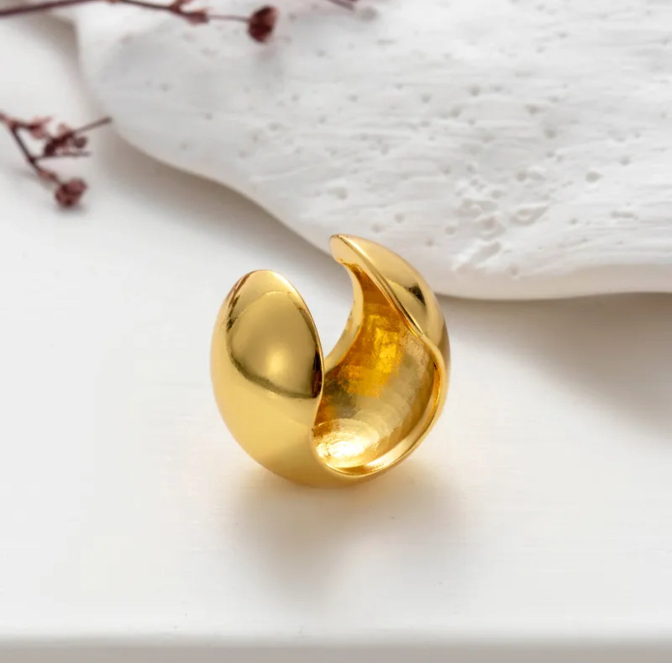 Vintage ear cuff