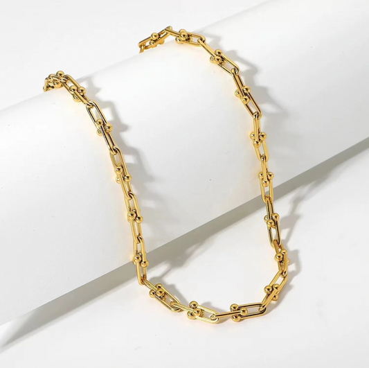 Nicole necklace