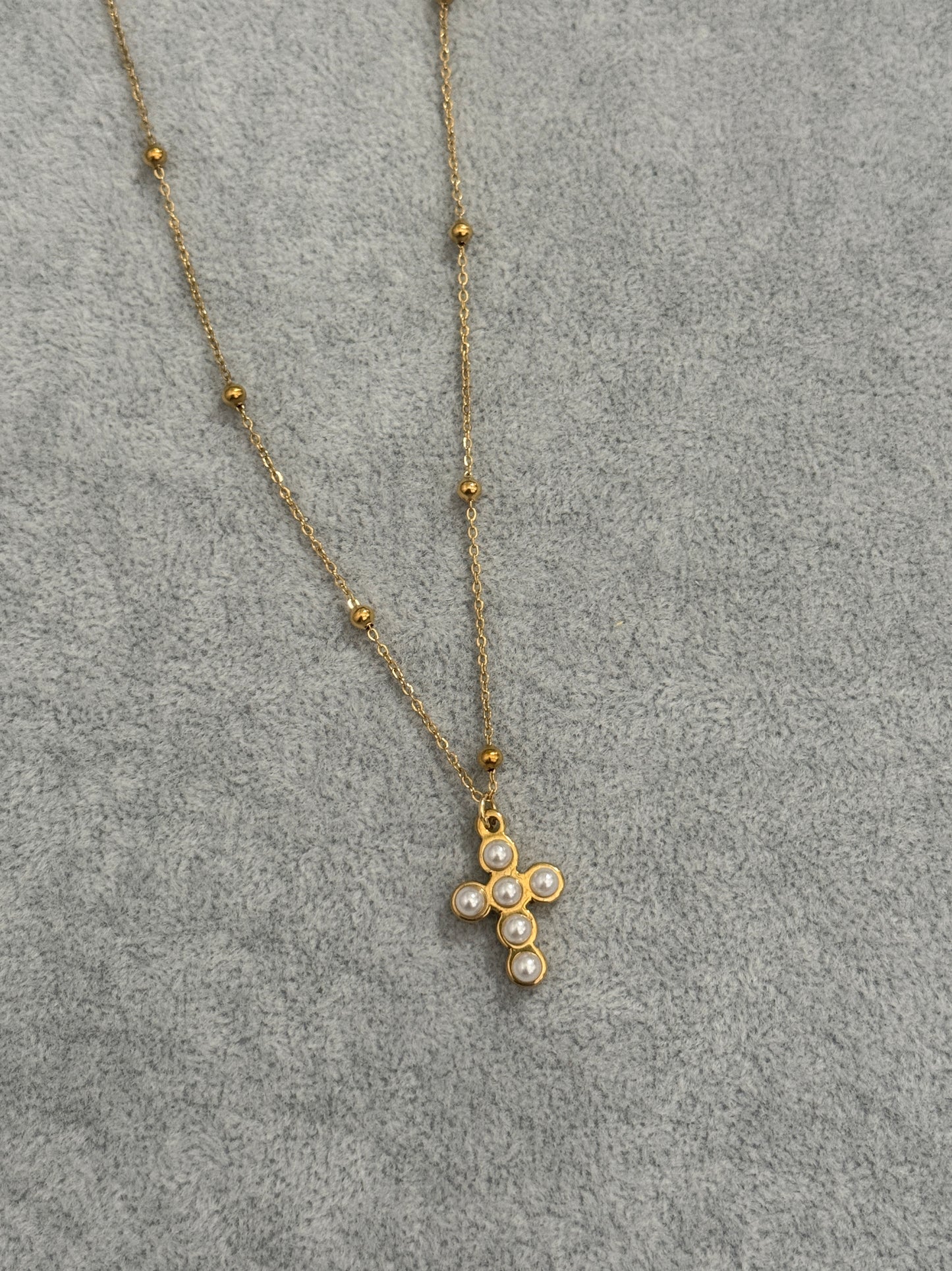 Pearl cross necklace