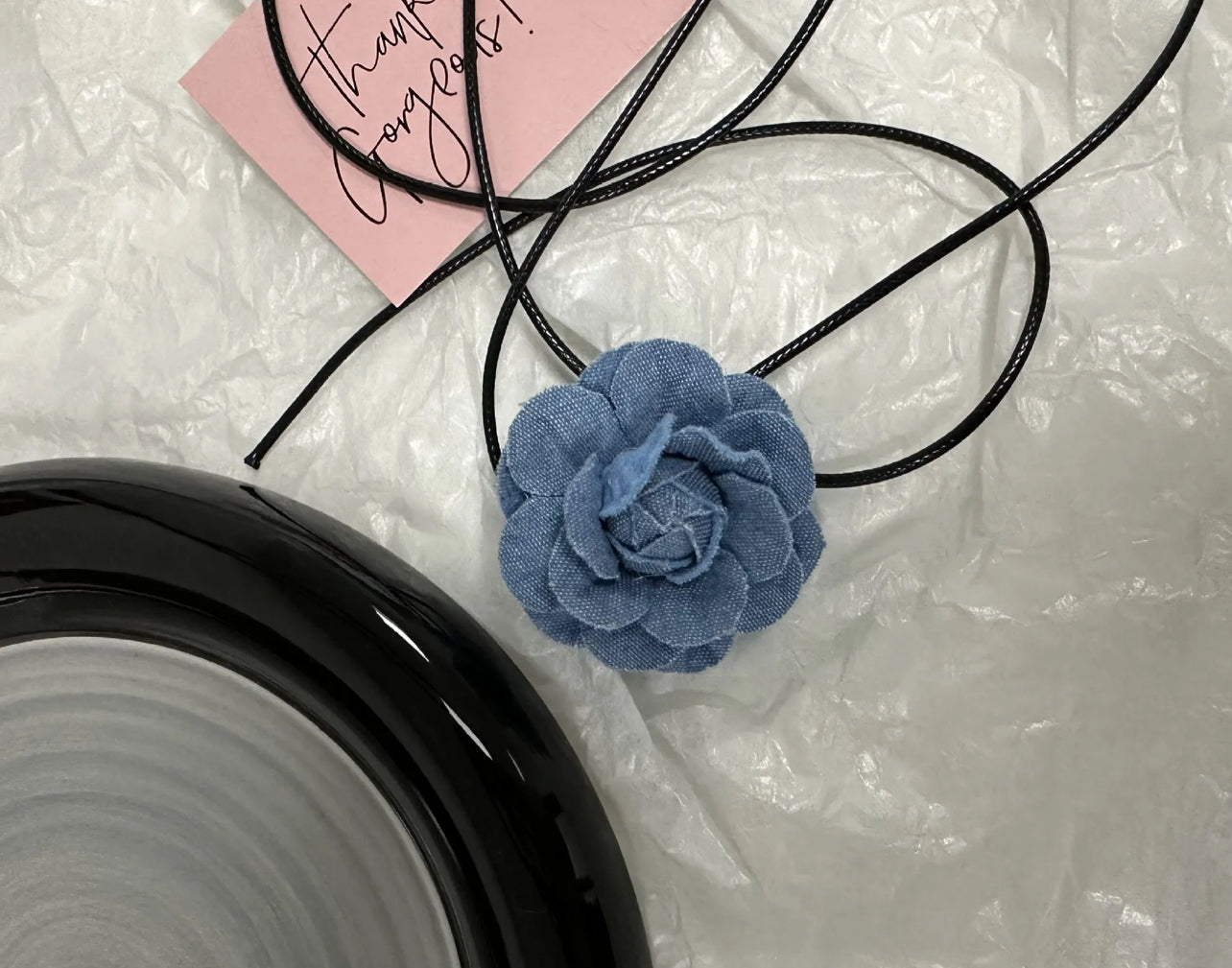 Flower cloth choker