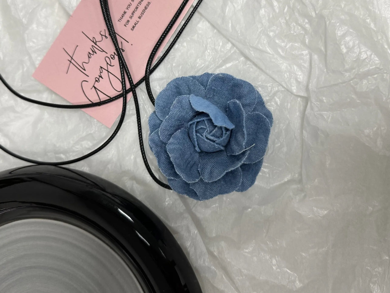 Flower cloth choker