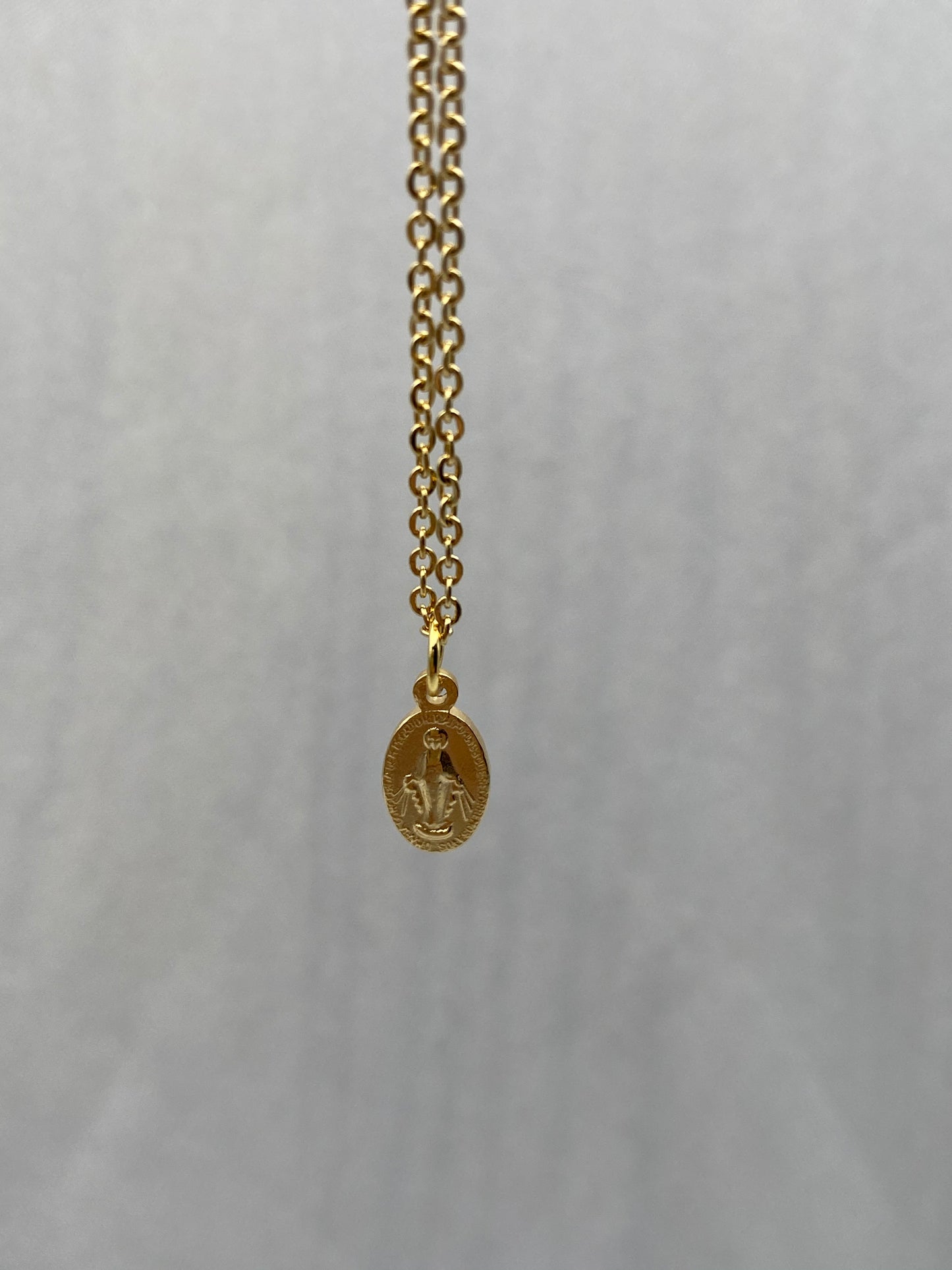 Delicates necklaces