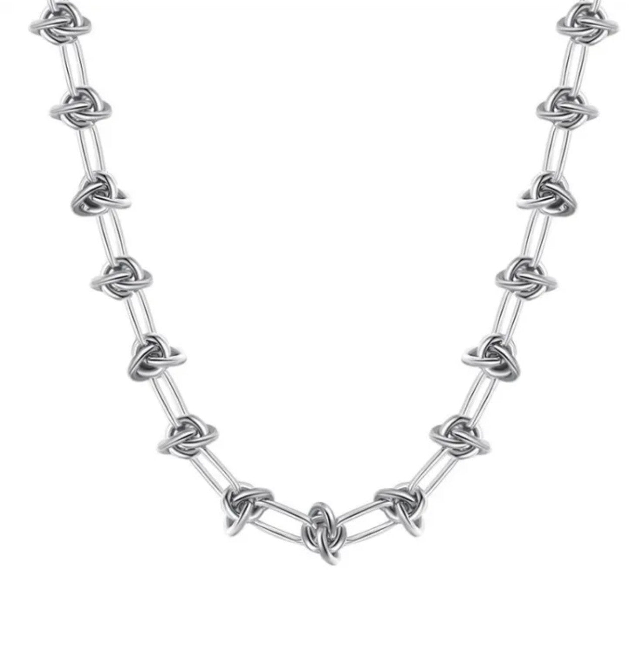Knot silver necklace